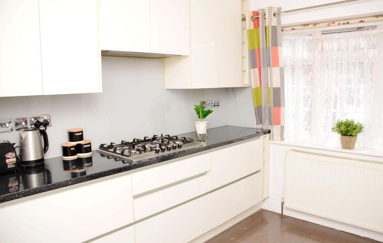 29Ew Dreams Unlimited Serviced Accommodation- Staines - Heathrow Stanwell Dış mekan fotoğraf