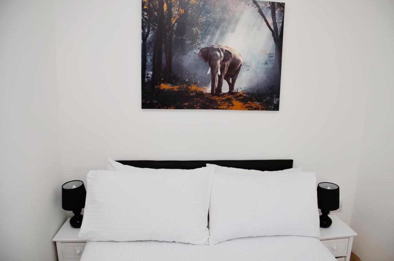 29Ew Dreams Unlimited Serviced Accommodation- Staines - Heathrow Stanwell Dış mekan fotoğraf